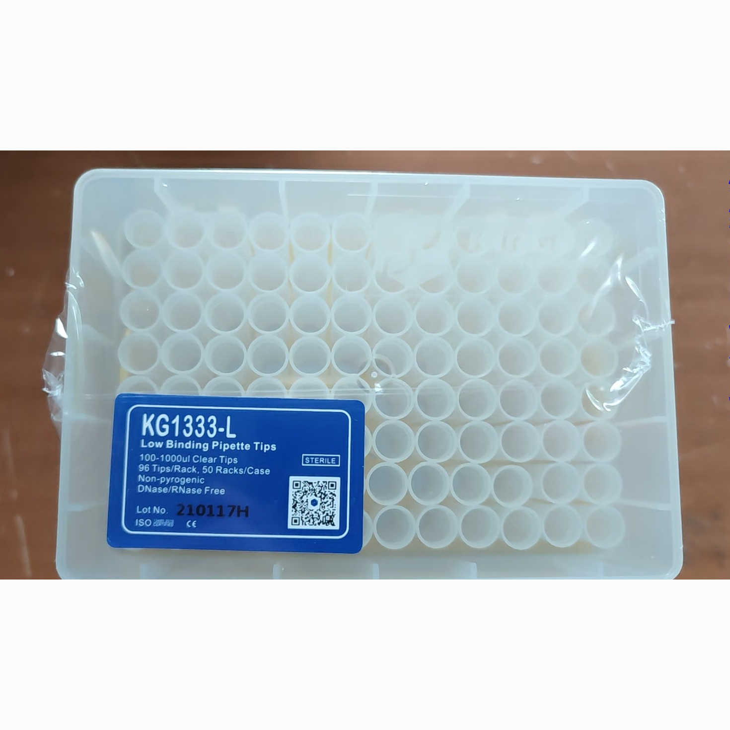 KG1333-L 100-1000μl 加长型低吸附盒装吸头；无色，带刻度，灭菌
