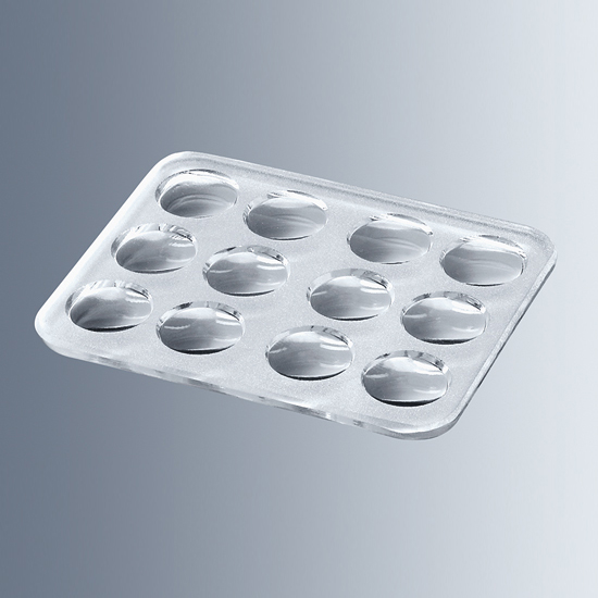 1800003 染色用玻璃板，79 x 63 x 4 mm，12孔，16mmΦ - Marienfeld